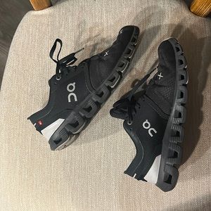 COPY - On Cloud x3 women’s size 8